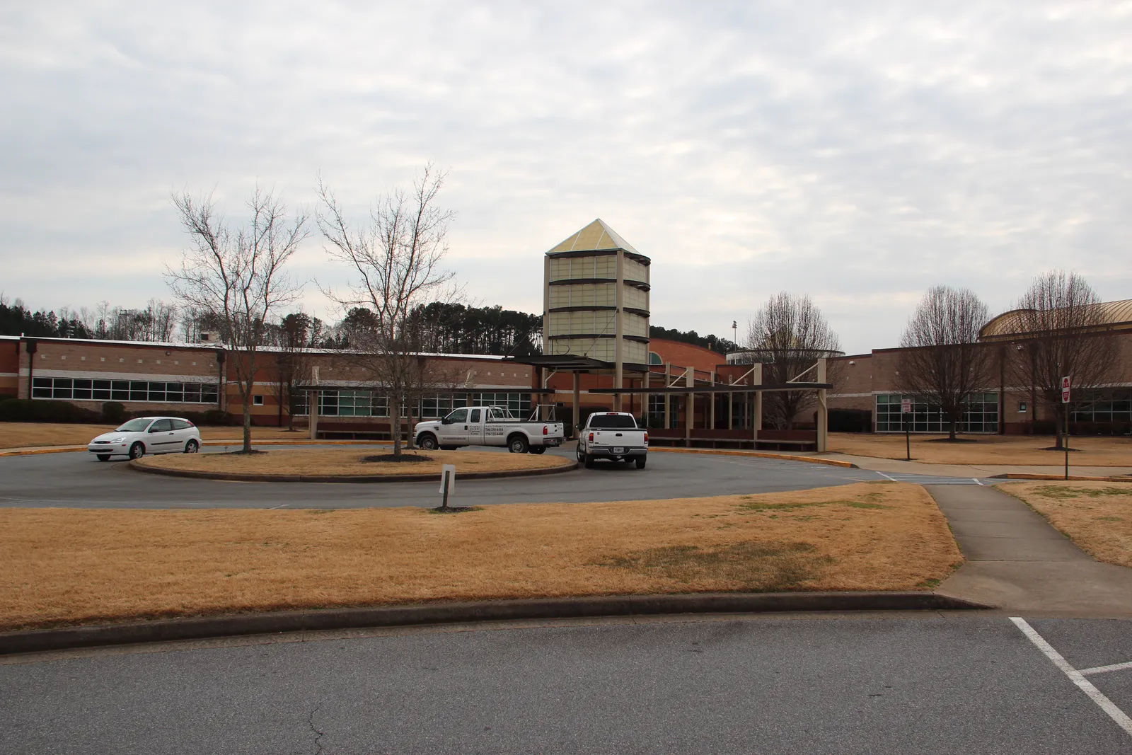 The front of Woodstock High School on Towne Lake Hills South Drive