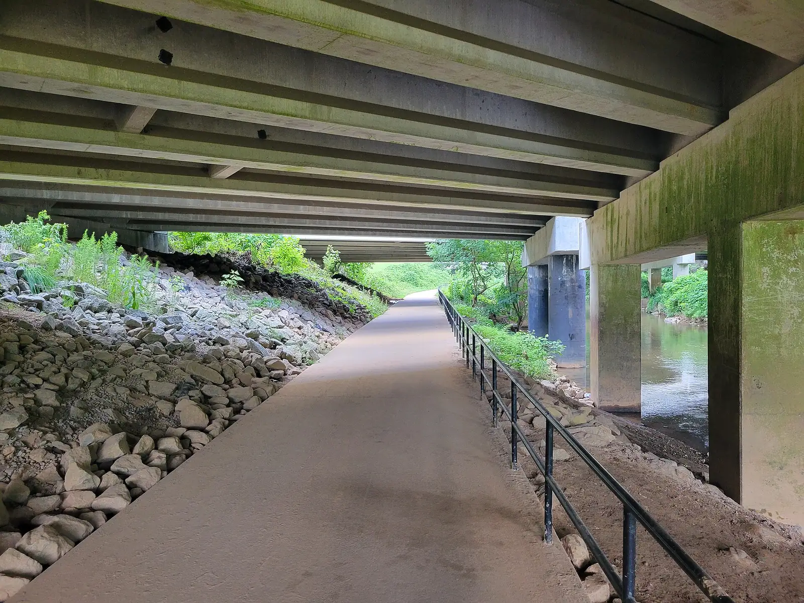 Towne Lake Pass running beside Noonday Creek under I-575 in Woodstock