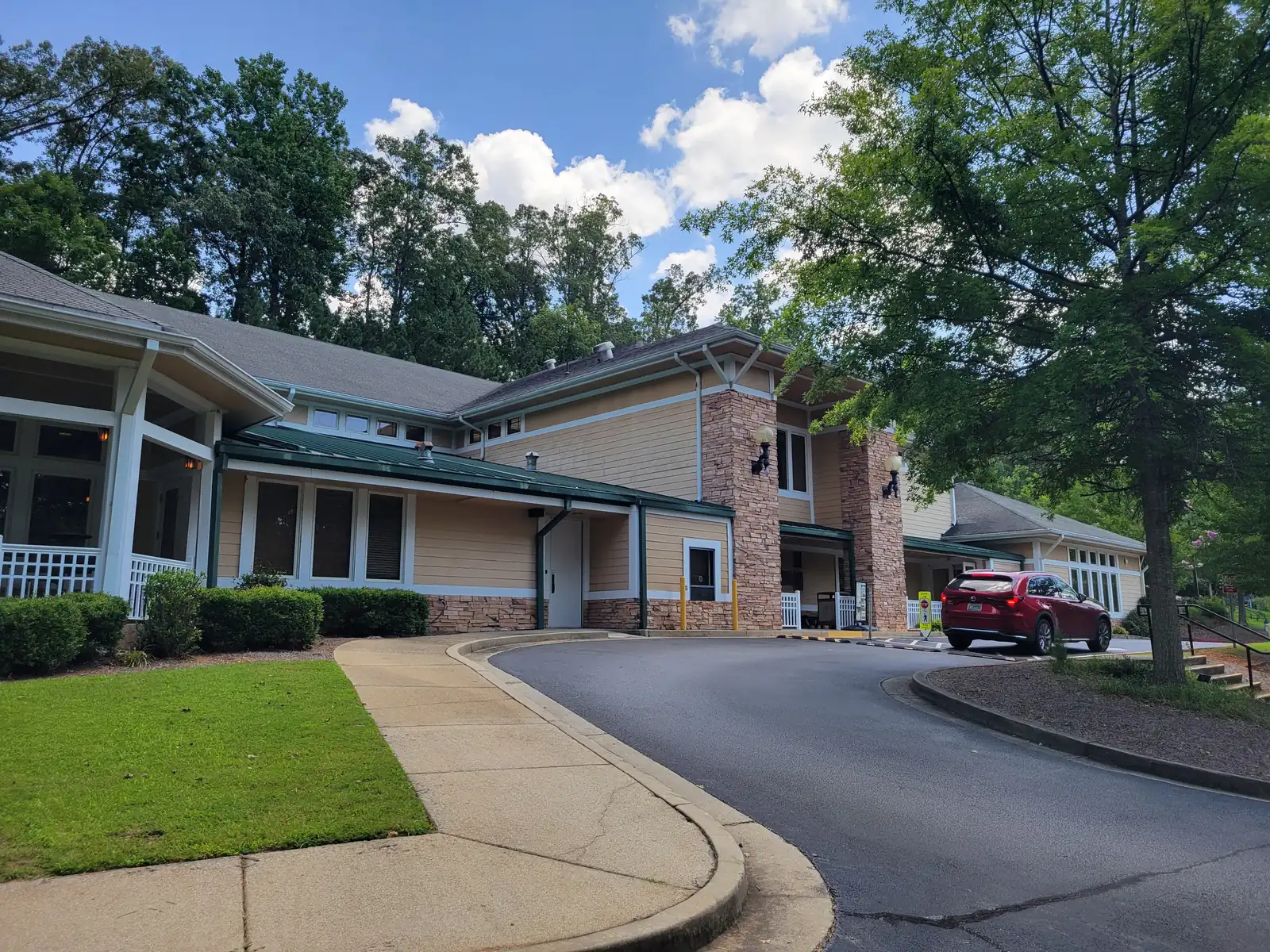 The Woodstock Public Library, a Sequoyah Regional Library branch in Woodstock